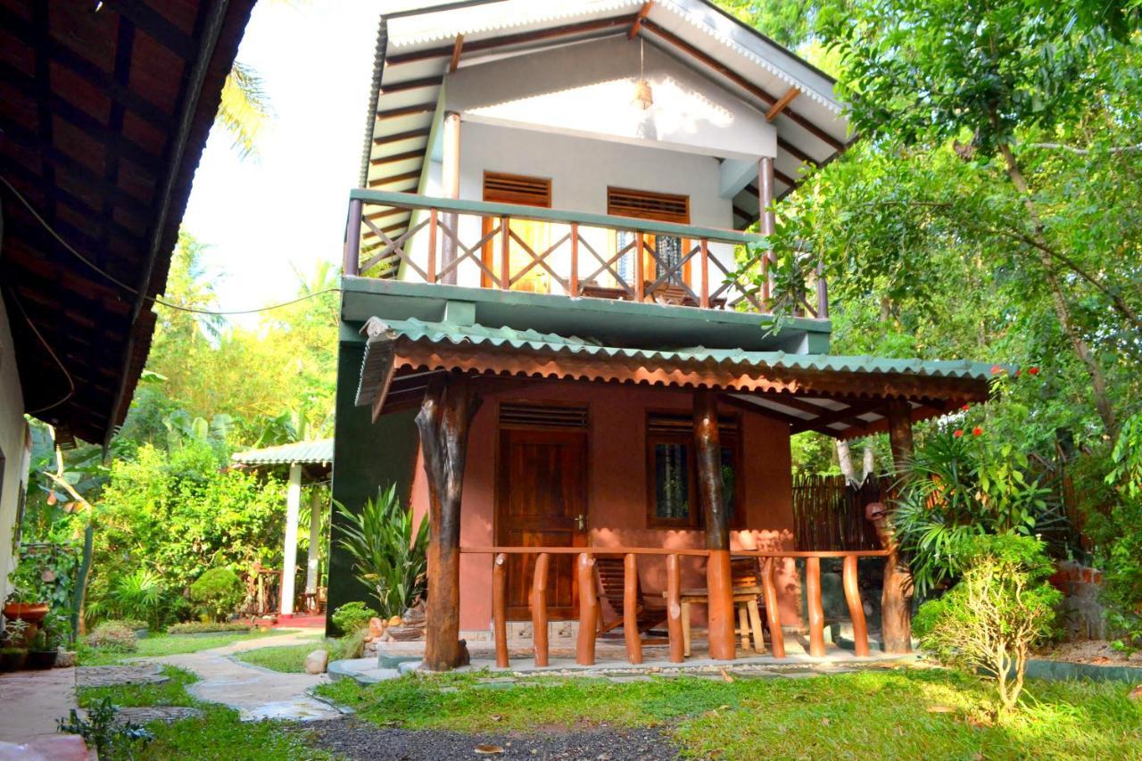 Green Park Safari House & Eco Tree House Uda Walawe Extérieur photo
